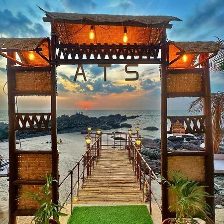 Ats Goa Hotel Арамбол Екстериор снимка