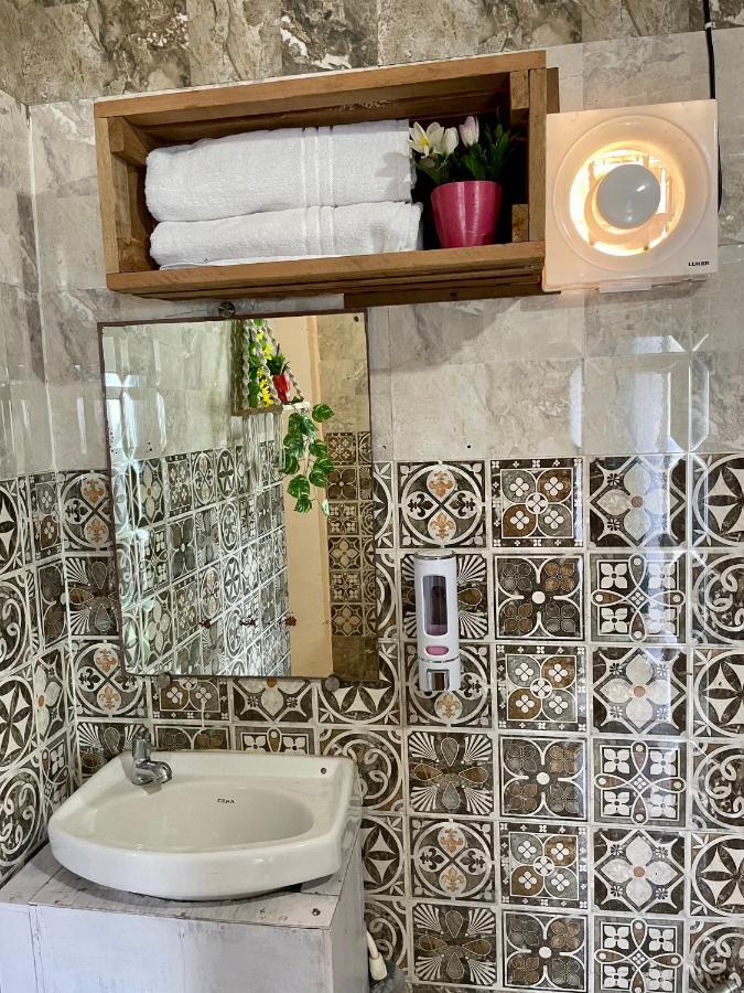 Ats Goa Hotel Арамбол Екстериор снимка