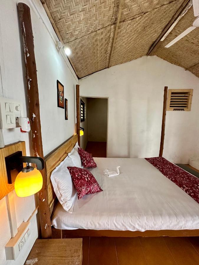 Ats Goa Hotel Арамбол Екстериор снимка